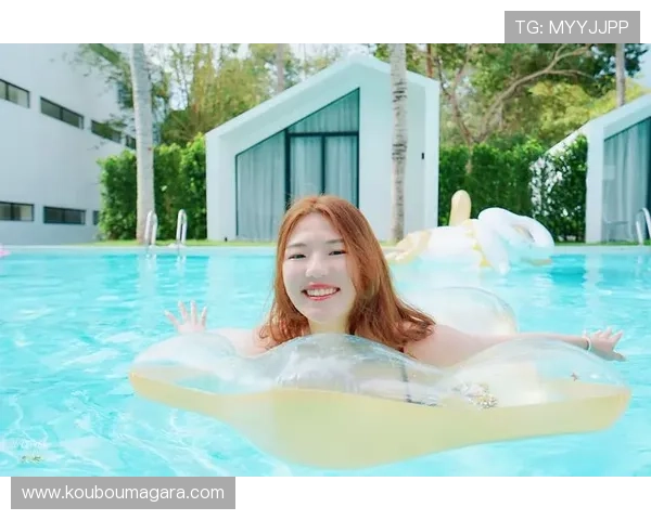 超级杯巡展启幕名宿吉祥物互动 超级杯巡展启幕名宿吉祥物互动